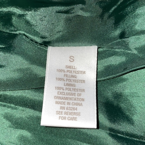 Roz & Ali Woman’s Quilted Vest Size Small dark Green with zipper - Picture 5 of 11